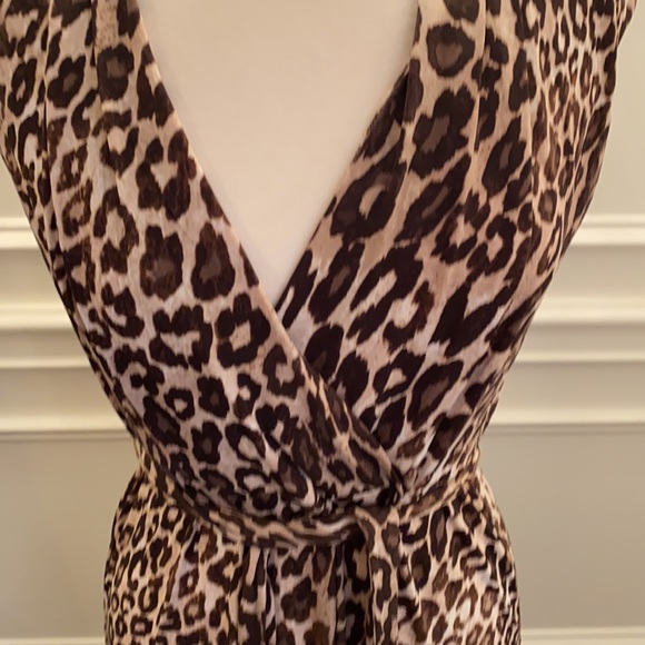 London Times Leopard Cap Sleeve Midi Dress - Picture 2 of 8